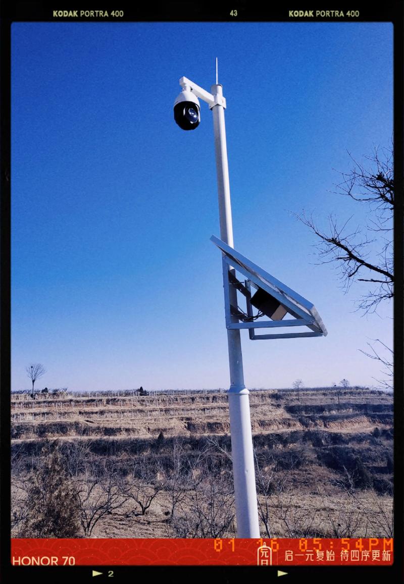 太陽能供電結(jié)合4G網(wǎng)絡的海康威視球機安防監(jiān)控系統(tǒng)工程實踐